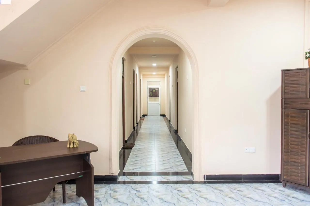 Transit Trails Bed & Breakfast Katunayake 0*,